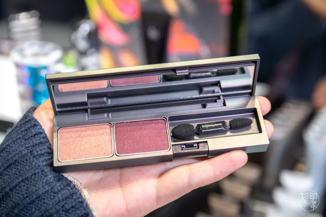 火爆小红书的POLA来啦！郑州第①家