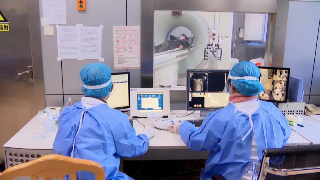 鍦ㄧ嚎闂瘖鍔╁姏鎶楀嚮鐤儏,绾夸笂闂瘖鏂板啝鐤儏