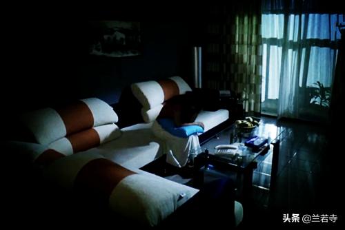 七年之痒电影感想,电影七年之痒镜头