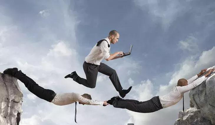 微盟PK有赞，谁更胜一筹？