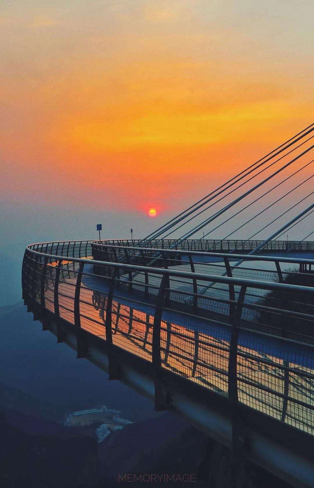 春天登山正确打开方式！这些藏在深处的秘境、美宿、茗茶在等着你！