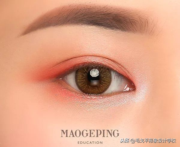 怎么画出整容脸,怎样画超干净的素颜卧蚕眼妆