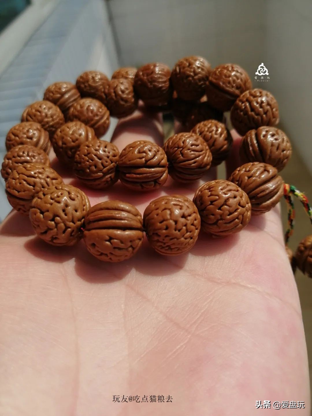 什么叫穷玩？手串超过300块，算我输！