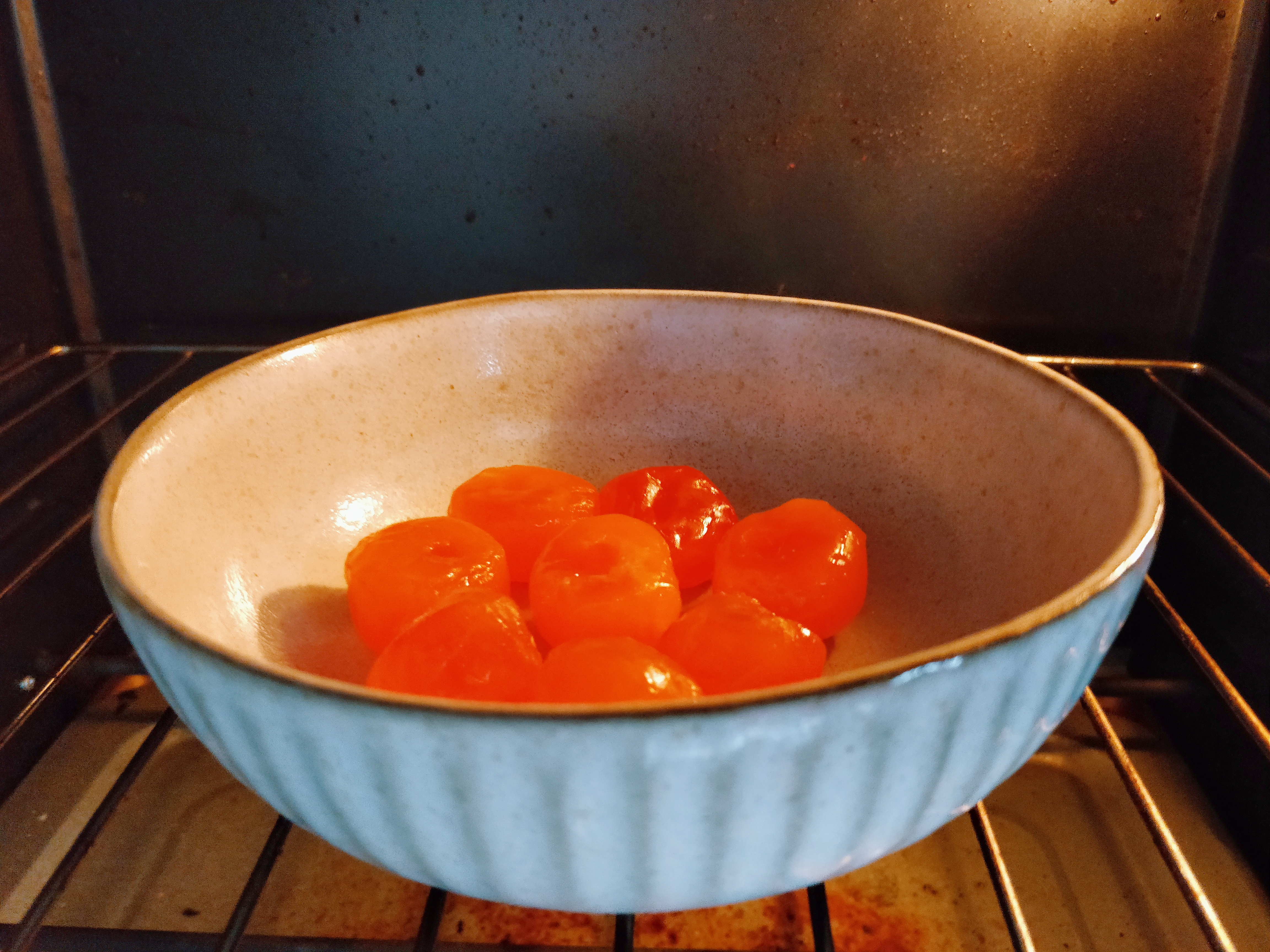 酥皮奶黄流心月饼私房配方分享,美心流心奶黄月饼6个装36元一盒