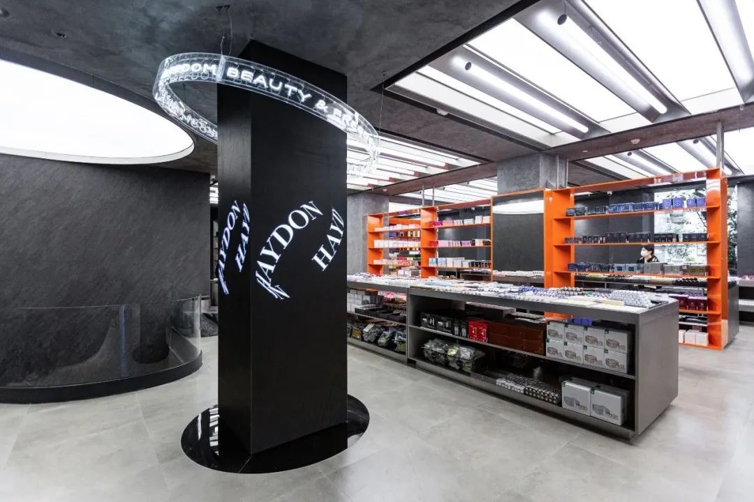 广州、武汉惊现“黑洞”，被“吸”进的消费者几乎没人空手而出