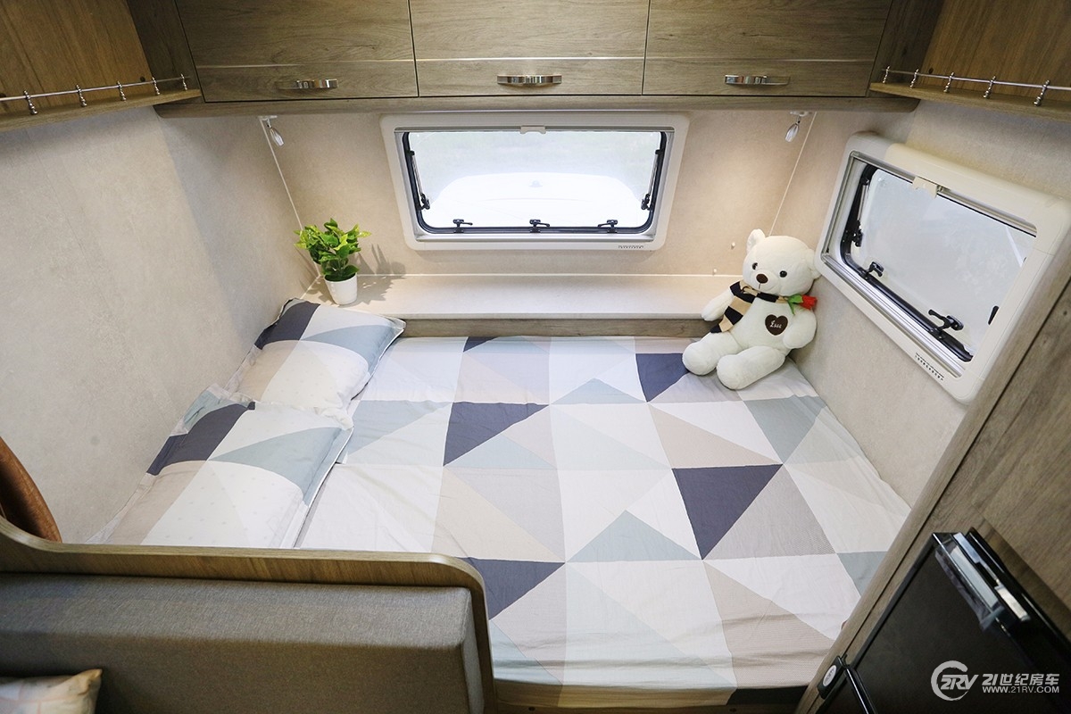 月薪6000可以买多少钱的房,月薪3500能买的房车功能齐全