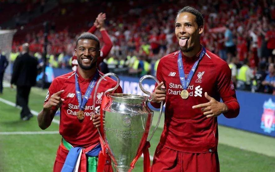 范戴克飞铲被队长教训,范戴克洗碗工客家人