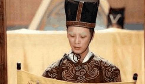 苦宫市也并不能怪我——《卖炭翁》中白衫儿给白居易的一封信