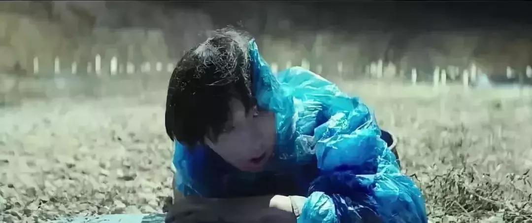 比釜山行更精彩更刺激的丧尸,釜山行这部丧尸片凭什么让你哭