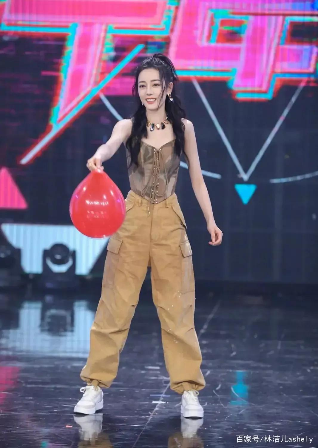 吓！前没胸后无臀叫好看？6位“胖”美人告诉你什么才是风华绝代