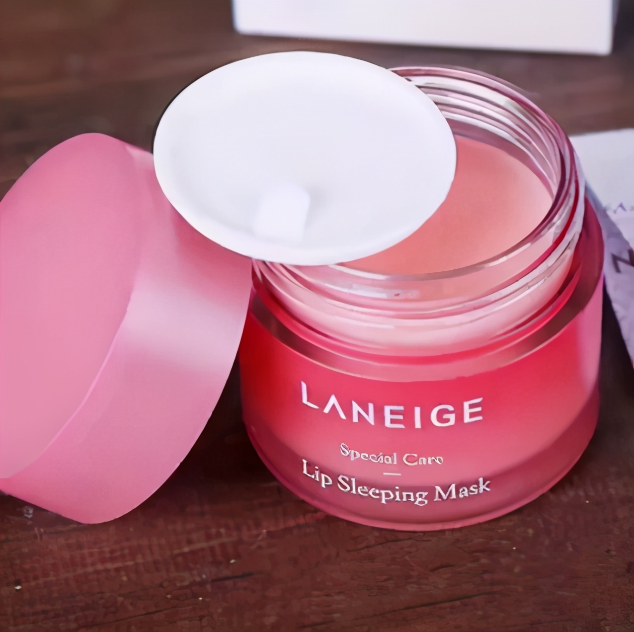 学生*党**平价好用的唇膜，滋润不干裂，你知道是这款吗？