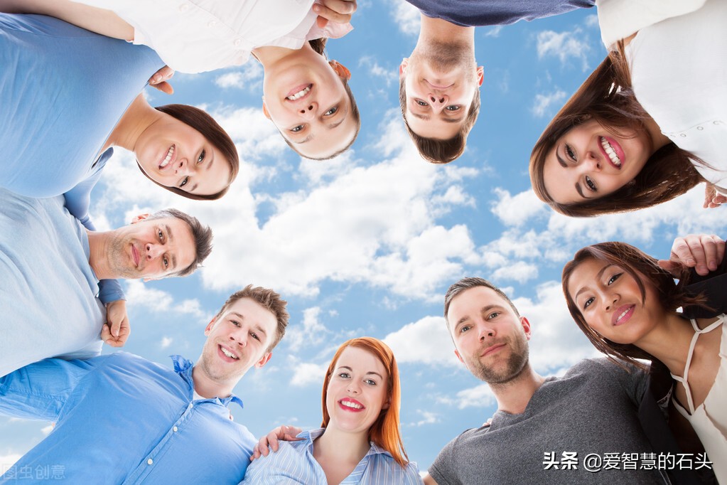 形容一个女人圈子干净的句子,圈子干净生活自律才会遇到对的人