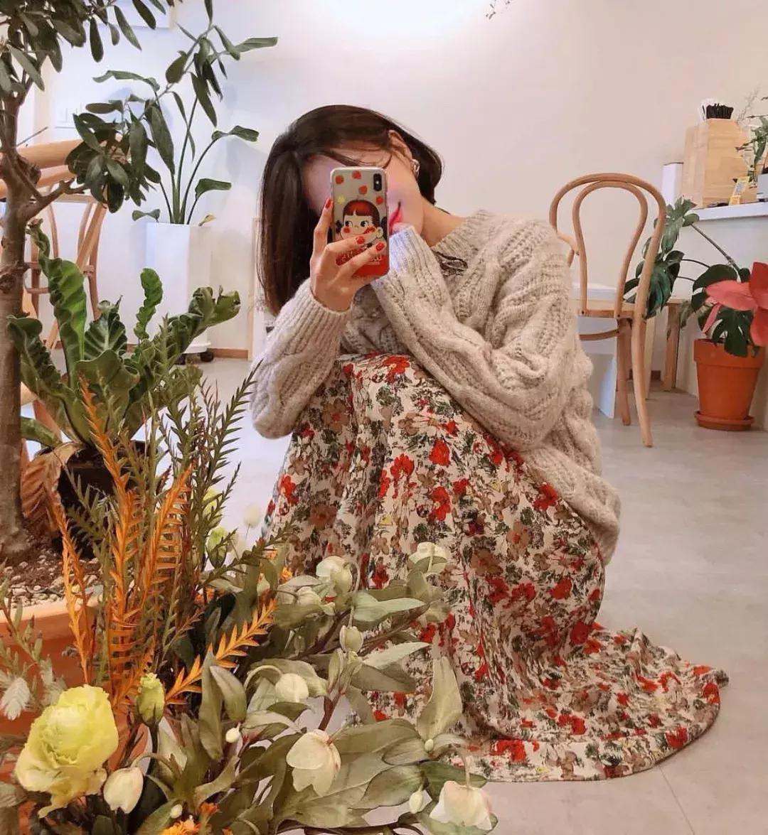 小众印花穿出时髦感,印花气质高级感