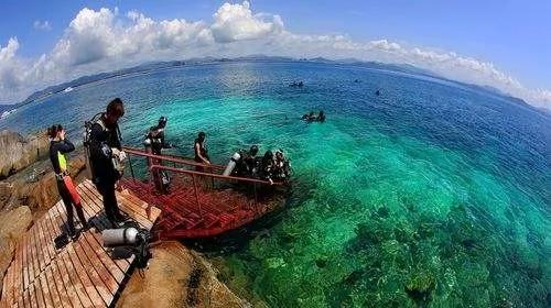 去了三亚不跟团,去了三亚不看海