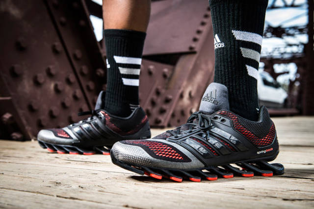 特步缓震旋9.0脚感,最快的缓震跑鞋特步