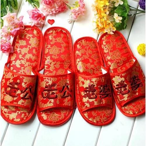 婚期已定邀请函上需要地址吗,结婚邀请函发朋友圈文案婚期已定