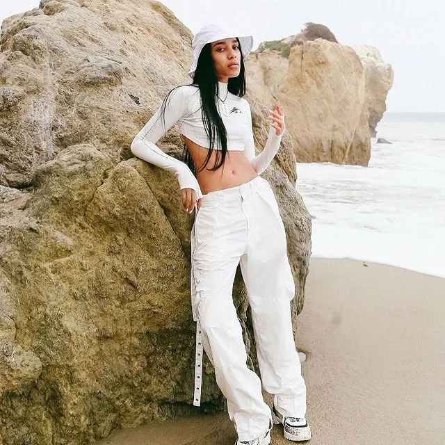 穿jk的女生不容易,穿jk的女孩是不是很难追