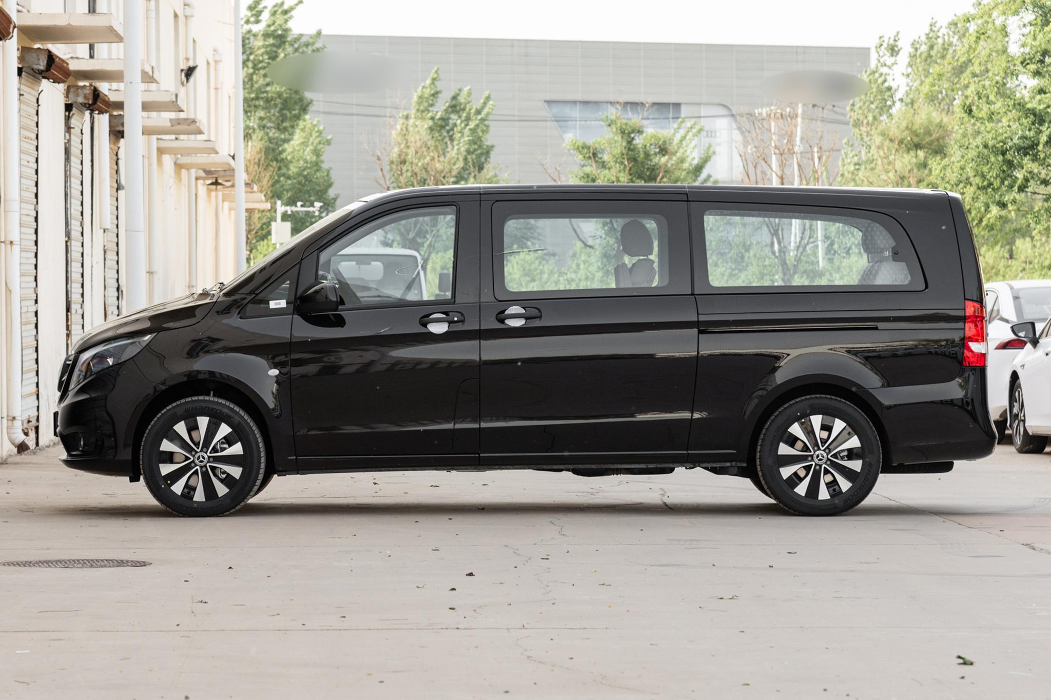 威霆7at变速箱还是9at好,奔驰威霆2020款上市7座