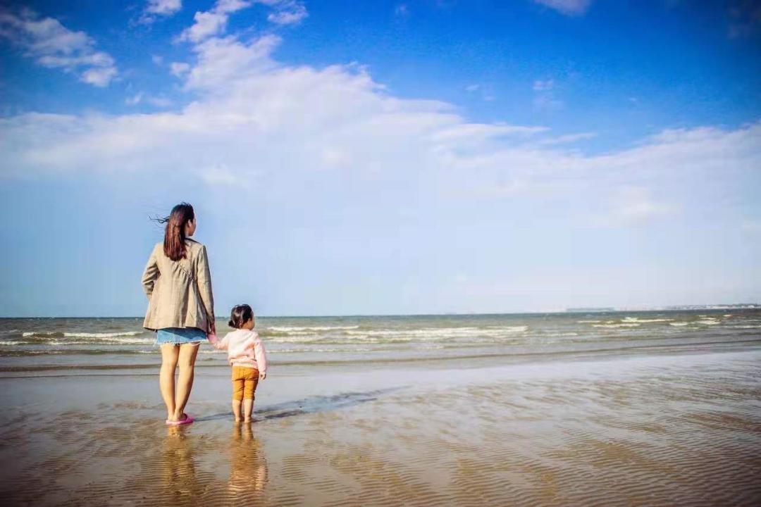 同学不喜欢我高情商妈妈回答,女儿说妈妈不喜欢我怎么回答