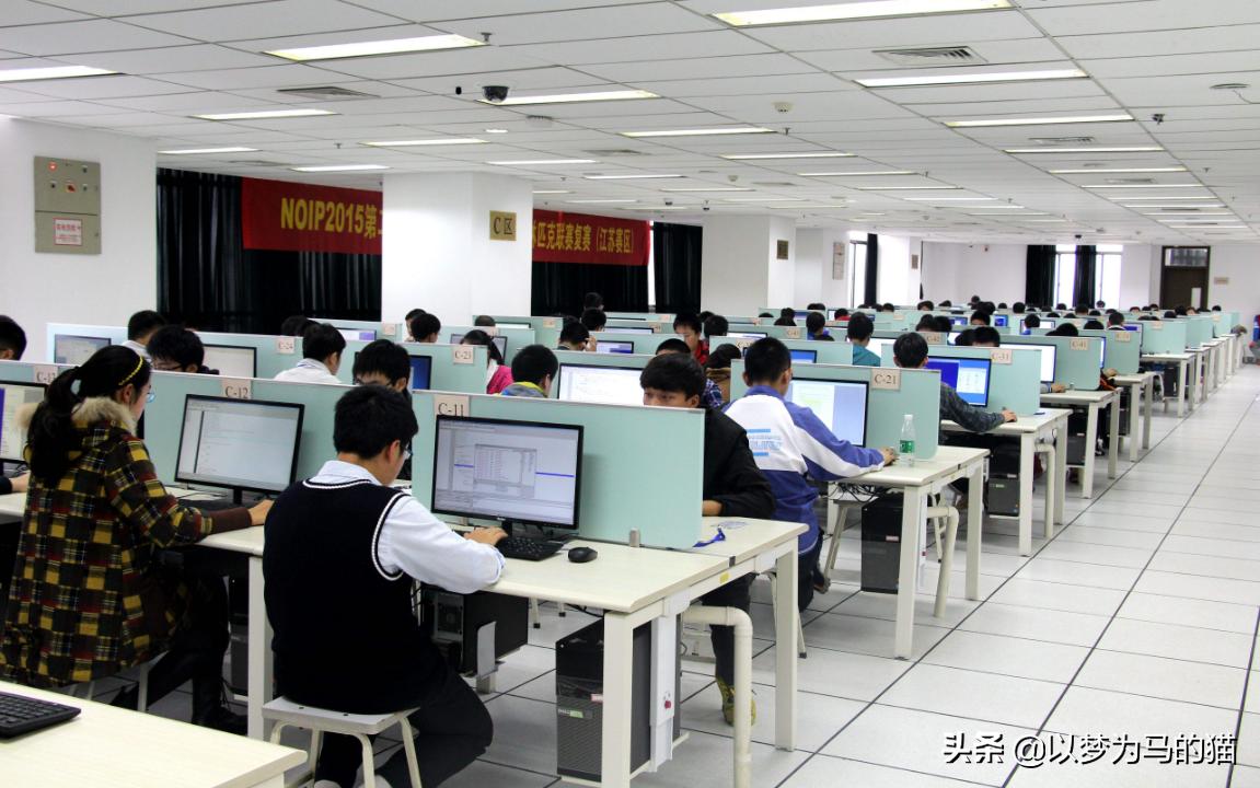 这6个专业很靠谱毕业后工作稳定,计算机类哪个专业就业前景最好