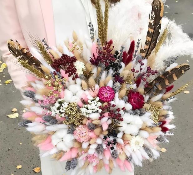 兔尾草永生花制作,兔尾草花束制作