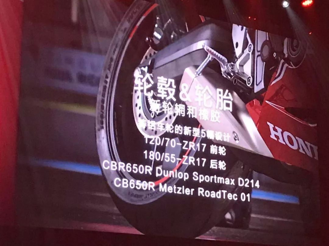 10款本田cbr650r二手价格,本田cb650r和cbr650r哪个更适合长途