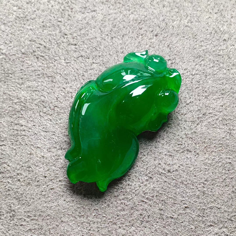 招财翡翠玉牌,招财翡翠福豆