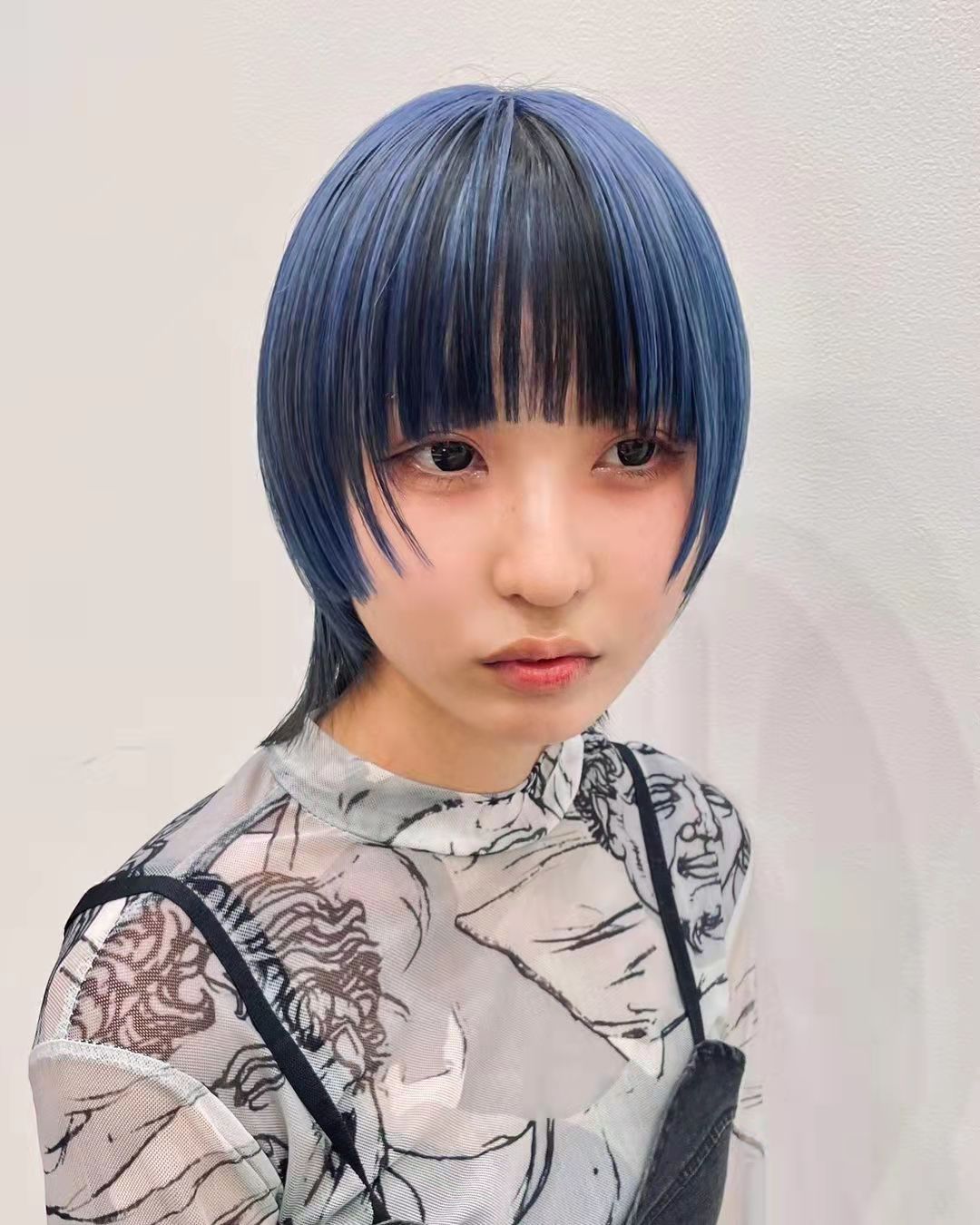 目前最时髦的短发发型有哪些,今年流行发型超短发颜色