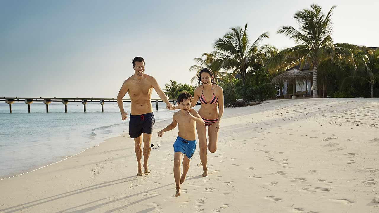 马代努努岛,马代鲁滨逊