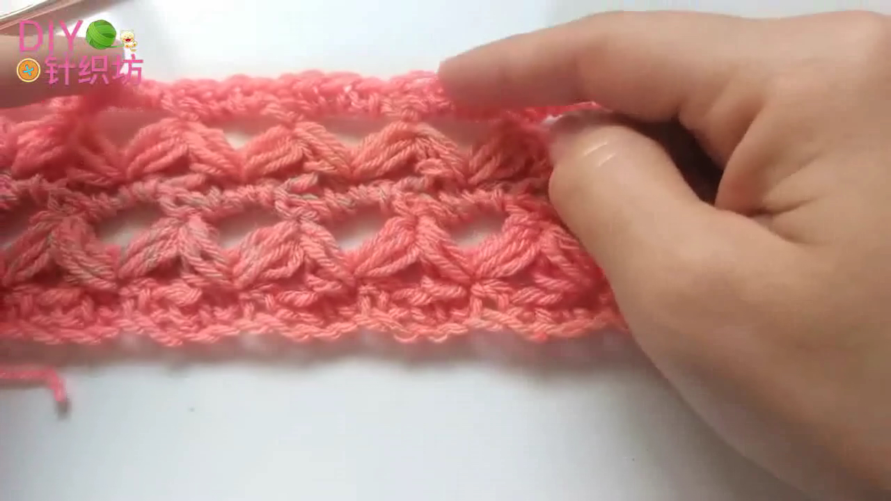 针织镂空三角围巾编织教程,针织围巾三角图案