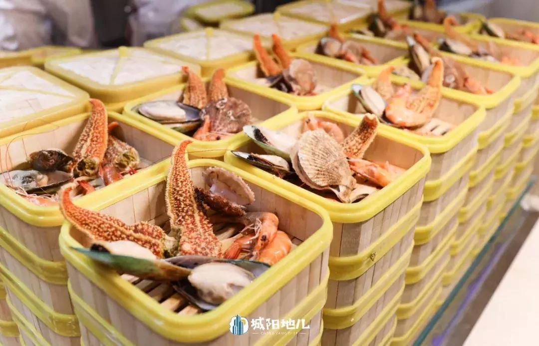 人均不到300的自助餐厅四星级酒店,海鲜自助高性价比酒店推荐