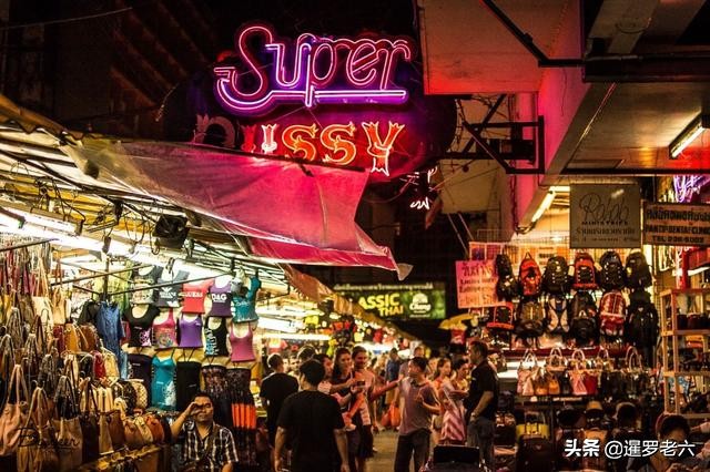 曼谷娜娜酒吧街哪家店比较好,曼谷酒吧街在哪个区