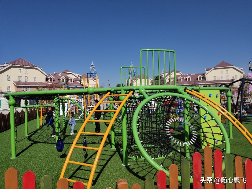 乌鲁木齐县南山冰雪童话小镇,乌鲁木齐冰雪小镇攻略