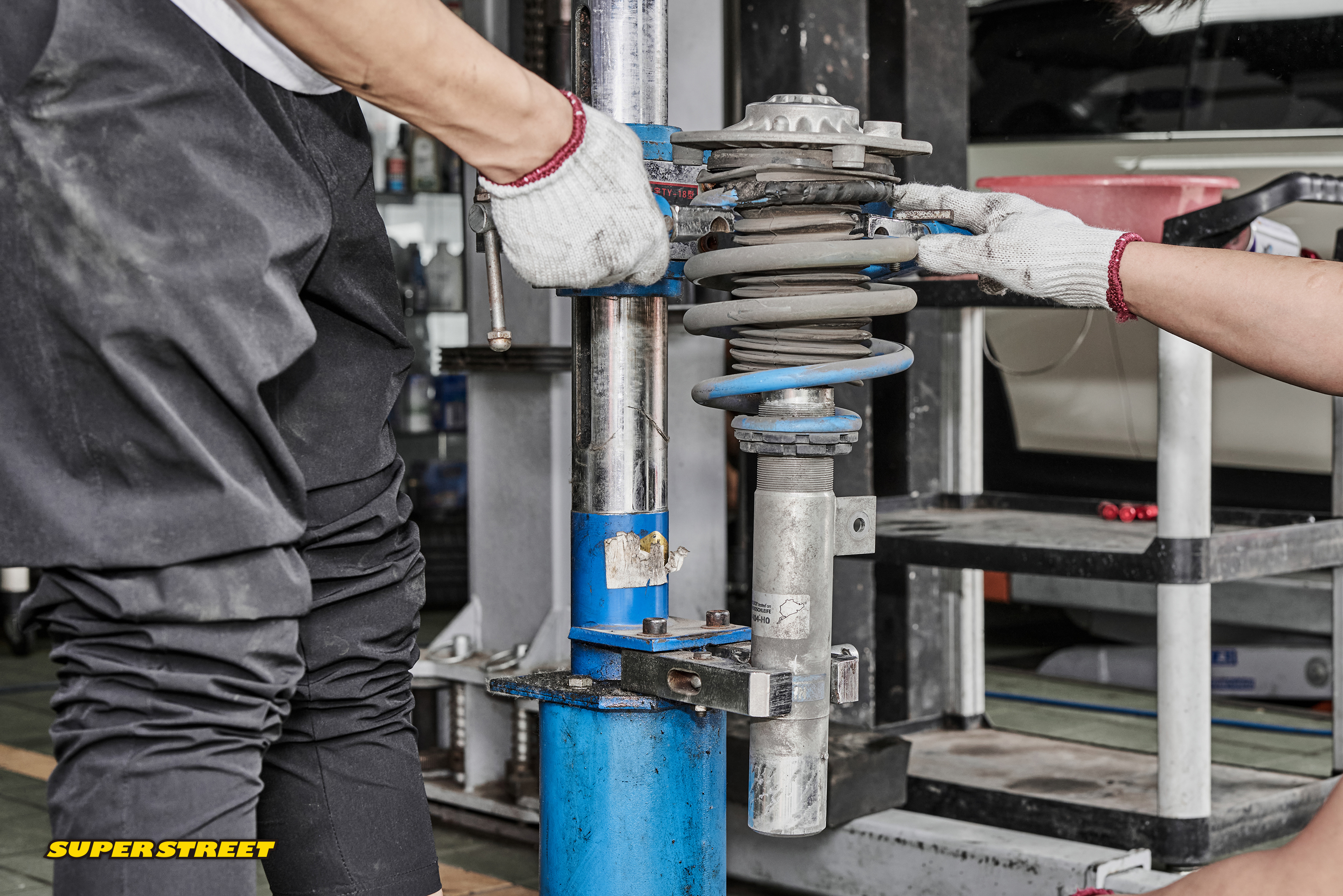 minicooperf56改装避震,享受驾驶乐趣