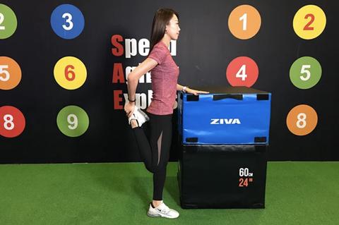 「铁腿」怎么办？5个伸展动作快学会！对付「铁腿」超有效