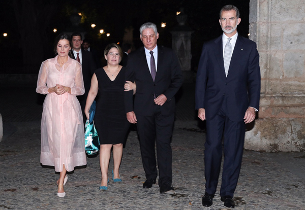 西班牙王后专访古巴,西班牙国王王后访问古巴