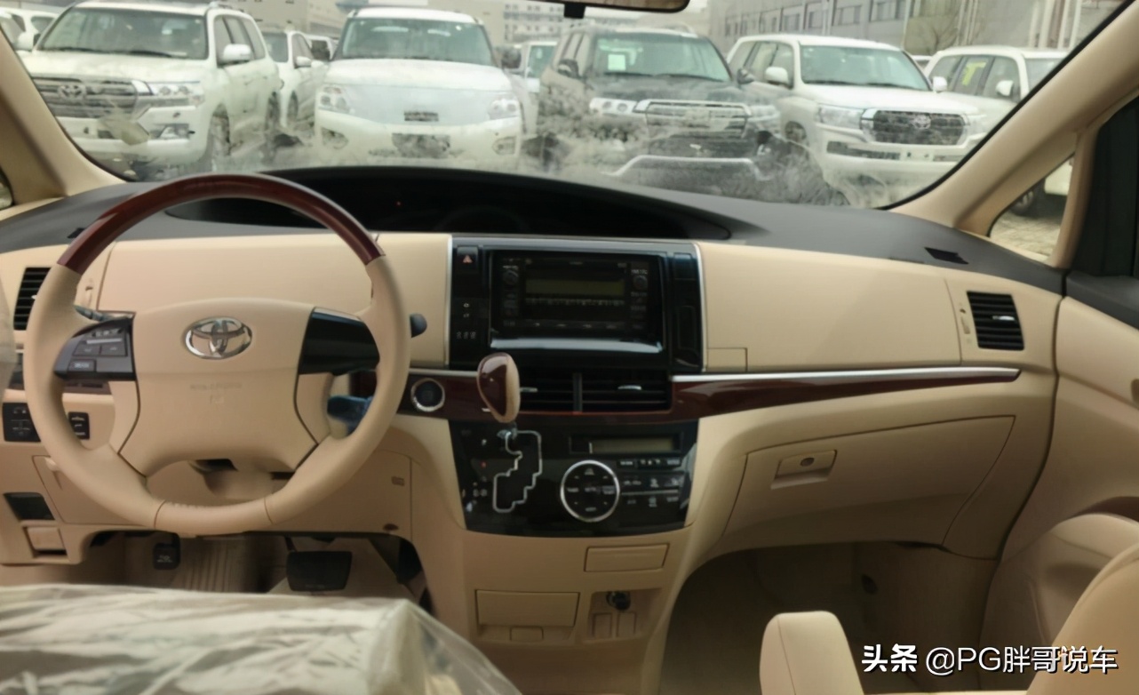 最新款丰田小霸王,2020款丰田小霸王商务车