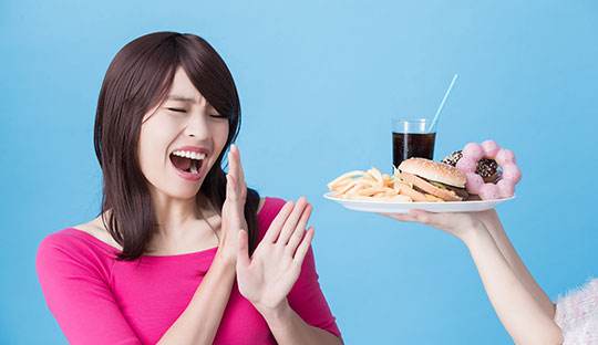 产后喂母乳妈妈不长肉怎么吃,产后多吃这些涨奶不长肉