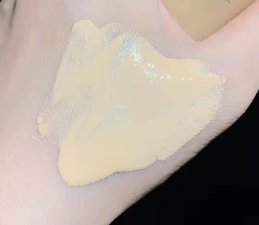 mac粉底液真货与假货怎么区别,网红爆款粉底液好用的不脱妆