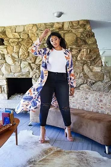 有病吗？出国旅行必逛的居然是国内也有的耐克和HM？