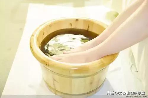泡脚虽养生，但也要注意这些事情