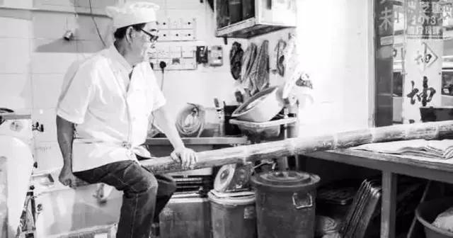 一碗正宗的云吞面,一碗云吞面做到如此复杂