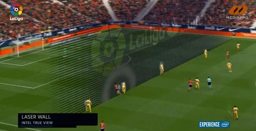 会表白的广告牌、云加油，细数球场黑科技