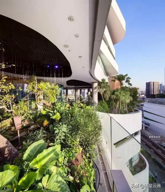 购物中心要接地气还是要高大上,购物中心十大特点