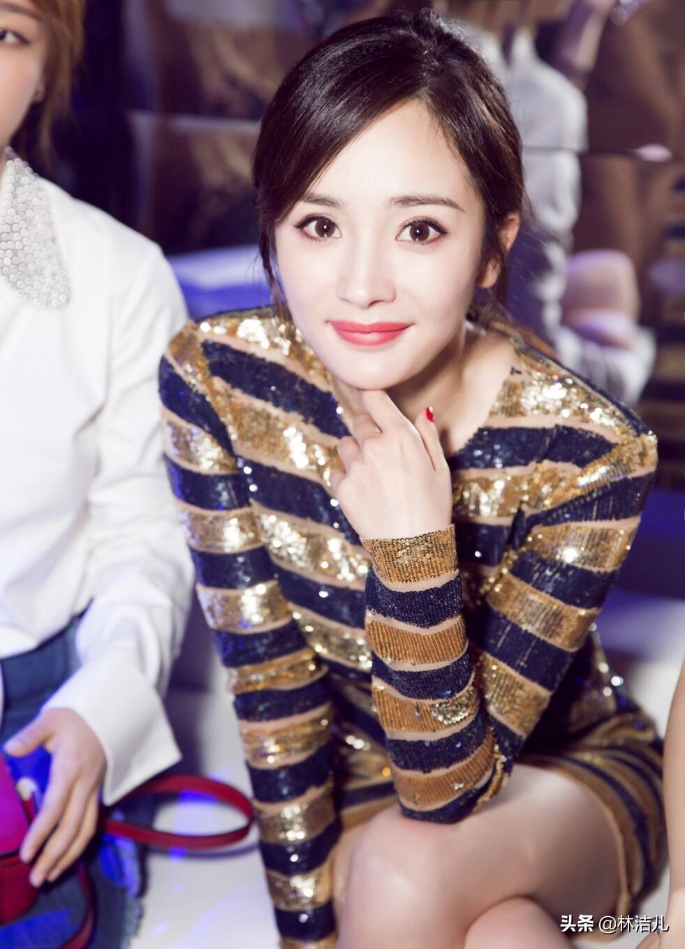 杨幂刘亦菲民国造型惊为天人,杨幂刘亦菲颜值对比