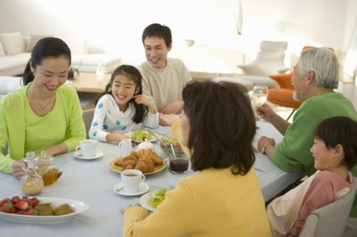 吃辅食怎样才有助于消化,一周岁的孩子吃什么辅食容易消化