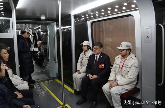 无人驾驶磁悬浮3.0,外国人评论中国600公里磁悬浮开通