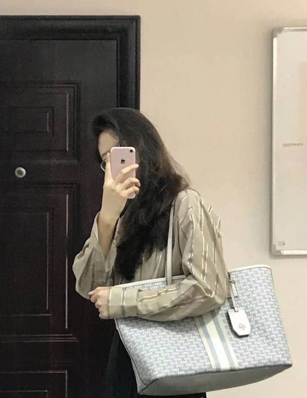 都说包可以治百病句子,都说包包能治百病