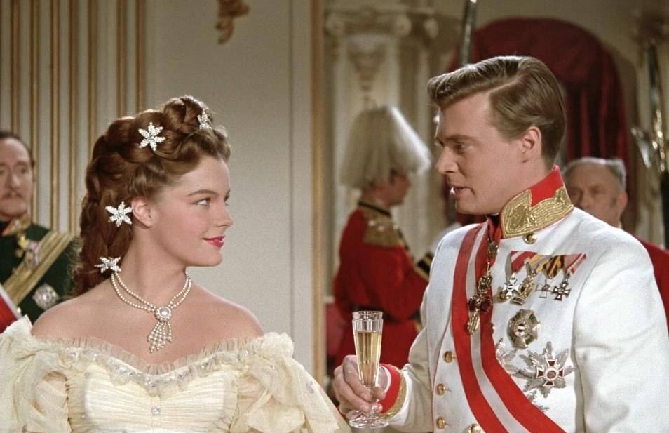 李冰冰外号视频,李冰冰名字的含义