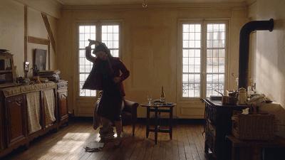 弃出轨前夫再惹桃花，纽约名媛离婚爆红，5000套美裙包裹励志大戏